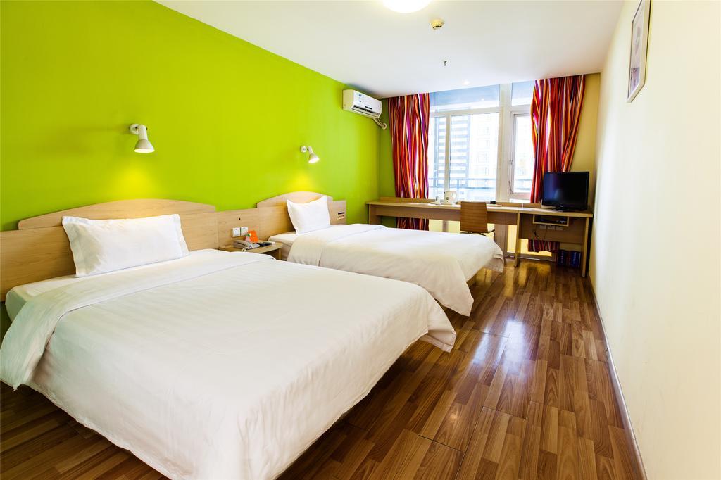 7Days Inn Qingdao Haiyunan Xinglong Road エクステリア 写真