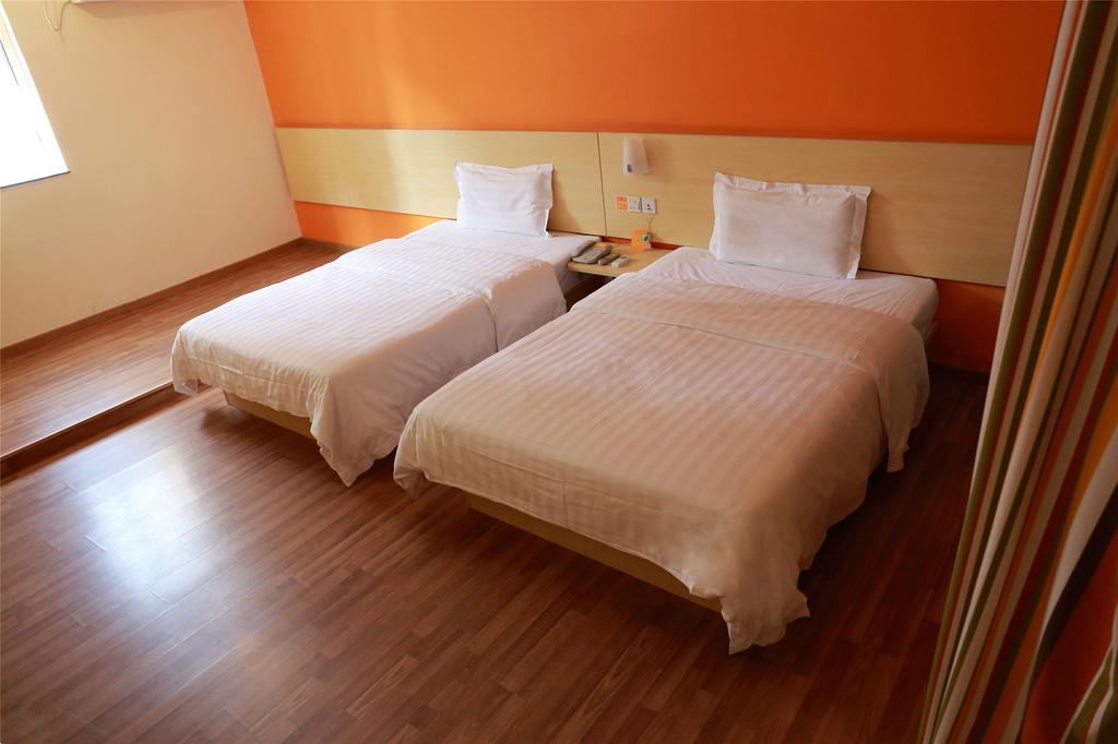 7Days Inn Qingdao Haiyunan Xinglong Road エクステリア 写真