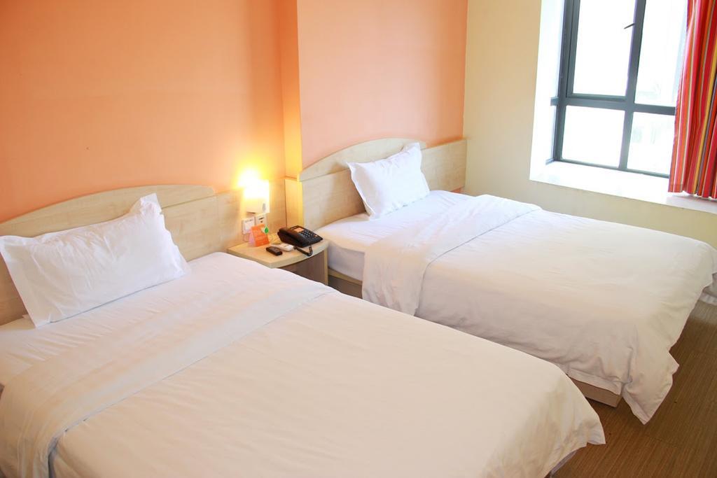 7Days Inn Qingdao Haiyunan Xinglong Road 部屋 写真